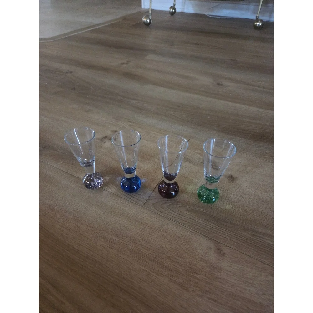 Set‎ of 4 Colorful Controlled Bubble Base Cordial Liqueur Glasses V-Shape Bowl